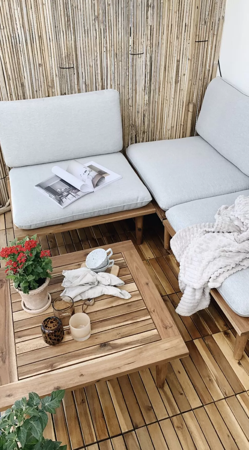 Gartenmöbel>Beliani Lounge Set Akazienholz Hellbraun 4-Sitzer Modular Auflagen Hellgrau Frascati